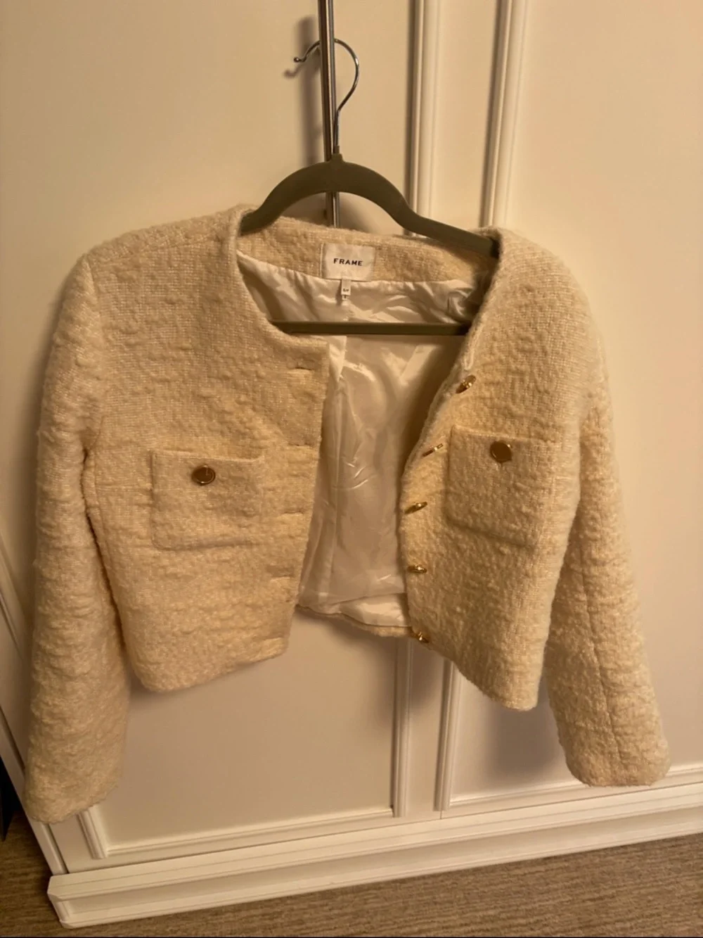 Frame Denim Cream Bouclé Cropped Button Jacket - Picture 5 of 5